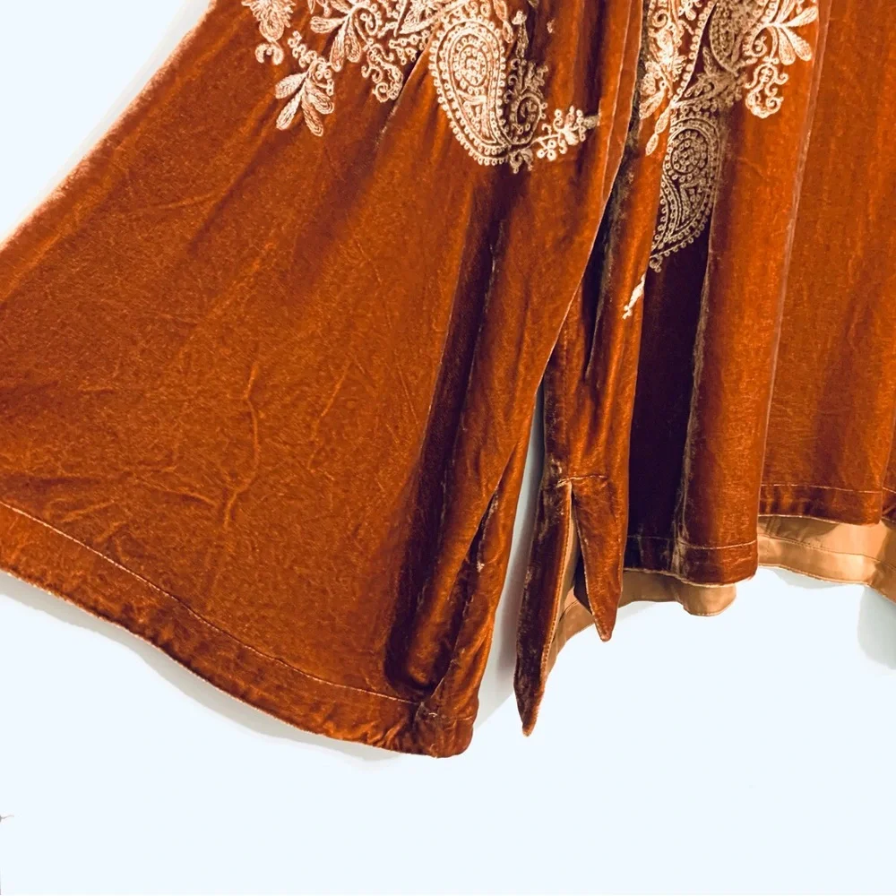 Sundance Rust Velvet Tunic with Cream Embroidery - Picture 6 of 13